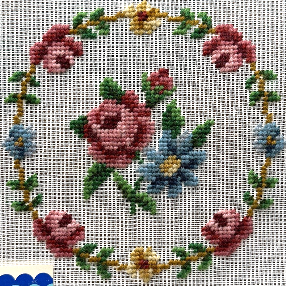 Vintage Preworked Decorator Needlepoint Canvas Floral Roses Dritz Design 6 x 6